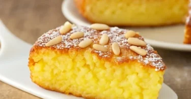 Budino di Riso cremoso e profumato, una dolcezza italiana tradizionale.
