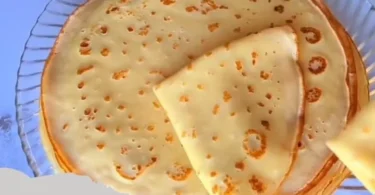 Crepe dolci e salate preparate con la ricetta base