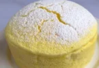 Torta Nuvola allo yogurt, un dolce soffice e leggero