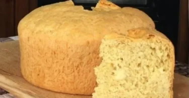 Pizza di Pasqua al Formaggio - Crescia Marchigiana, ricetta tradizionale
