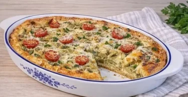 Torta Salata ai Carciofi, deliziosa ricetta italiana con carciofi freschi.