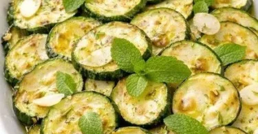 Zucchine alla Scapece, un contorno tipico della cucina italiana